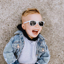 Load image into Gallery viewer, UV Sunglasses