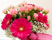 Load image into Gallery viewer, Pretty in Pink