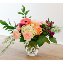 Load image into Gallery viewer, Grace Vase Arrangment