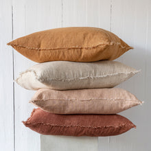 Load image into Gallery viewer, Linen 24X24 Pillow - Pampas
