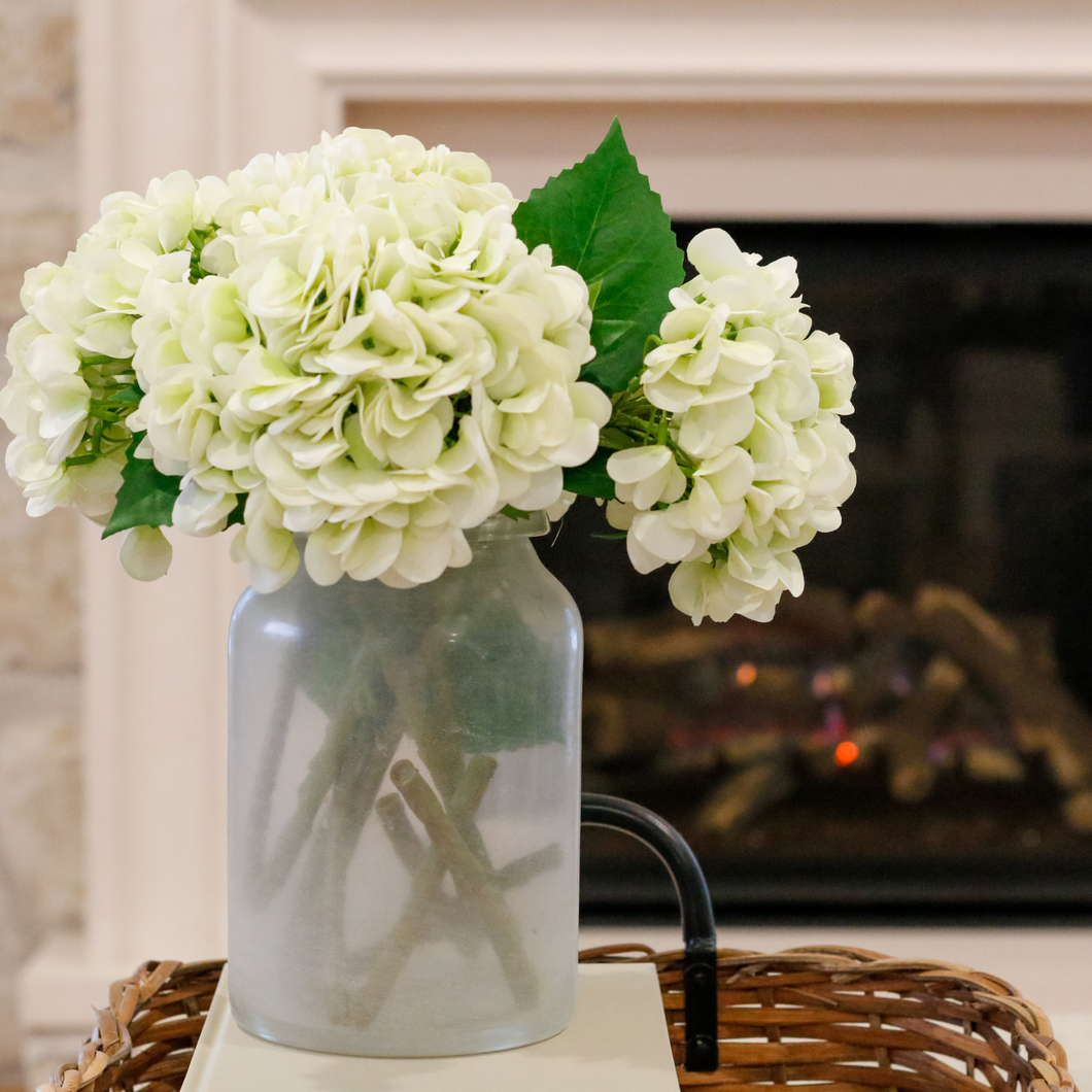 Real Touch White/Green Hydrangea Stems