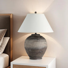Load image into Gallery viewer, Bronce Table Lamp
