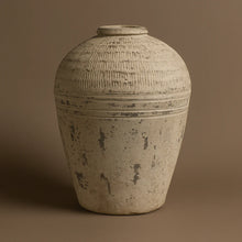 Load image into Gallery viewer, Lily Vase
