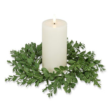 Load image into Gallery viewer, Boxwood Candle Ring
