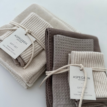 Load image into Gallery viewer, Organic Kitchen Gift Set for Minimalist Living
