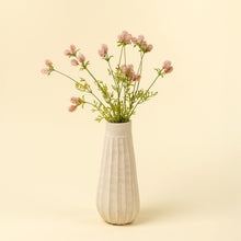 Load image into Gallery viewer, Dandelion Pom Pink Spray
