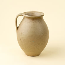 Load image into Gallery viewer, Rhodes Pitcher Brown
