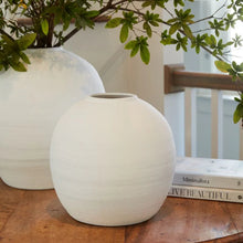 Load image into Gallery viewer, White Konos Vase Large
