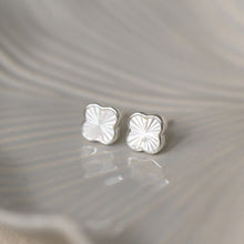 Load image into Gallery viewer, Anika Studs

