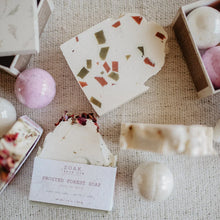 Load image into Gallery viewer, Soak Merry &amp; Bright Soap Bar
