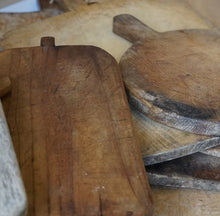 Load image into Gallery viewer, Turkish Vintage Bread Boards
