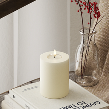 Load image into Gallery viewer, Deluxe Art LED 3 X 4 Pillar Candles | Multiple Colours
