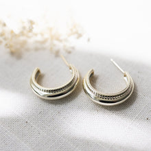 Load image into Gallery viewer, Quirina Hoops | Two Finishes
