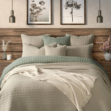Load image into Gallery viewer, Spirit Waffle Queen Bed Set Natural
