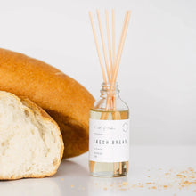 Load image into Gallery viewer, Fresh Bread Reed Diffuser
