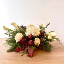 Load image into Gallery viewer, Christmas Callas
