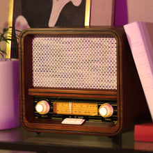 Load image into Gallery viewer, Vintage Retro AM/FM Radio Speaker with Bluetooth
