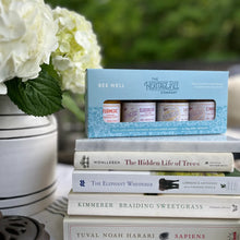 Load image into Gallery viewer, Heritage Bee Gourmet Honey Bee Well Set
