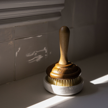 Load image into Gallery viewer, Dish Soap Scrub Brush
