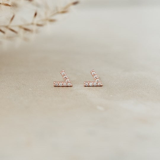 Victory Studs - Three Colours